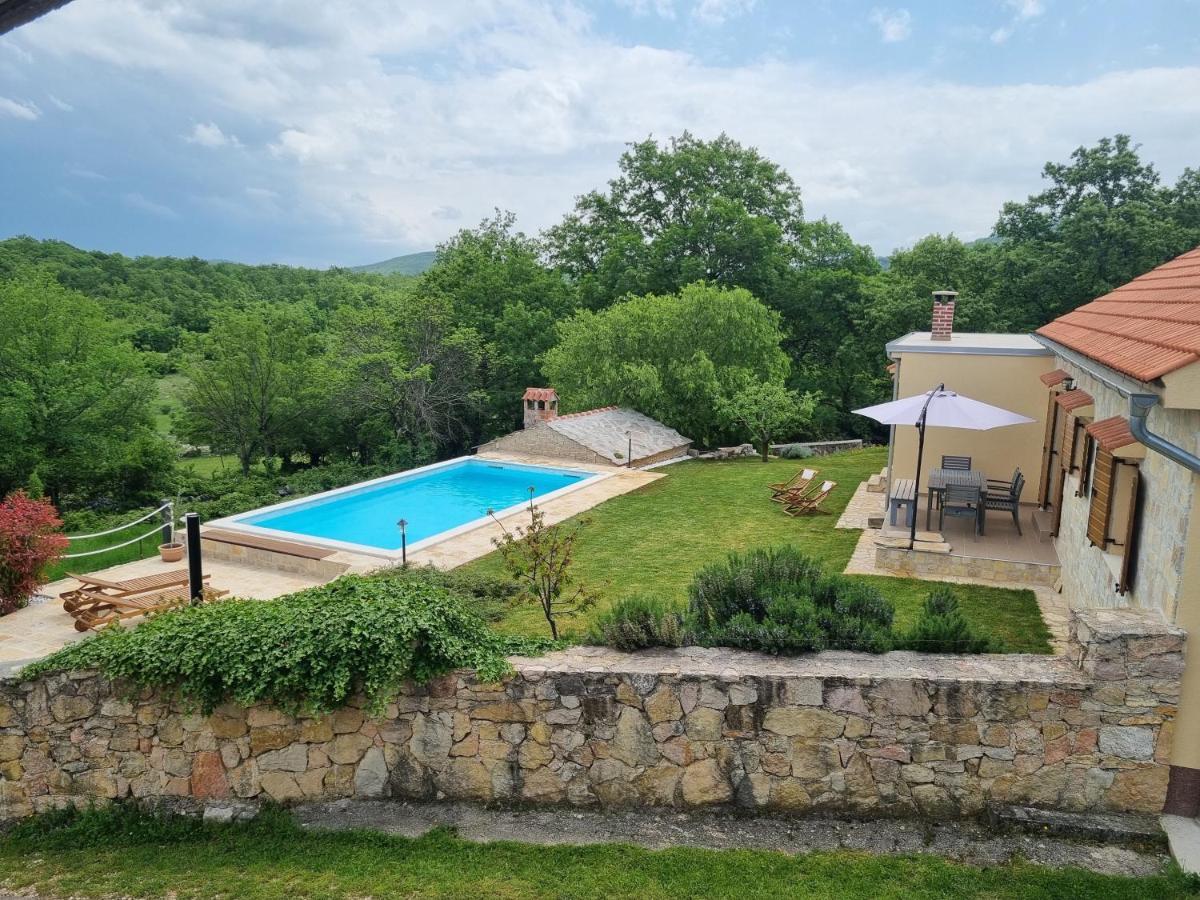 Holiday House Green Dream أوبروفاتش المظهر الخارجي الصورة