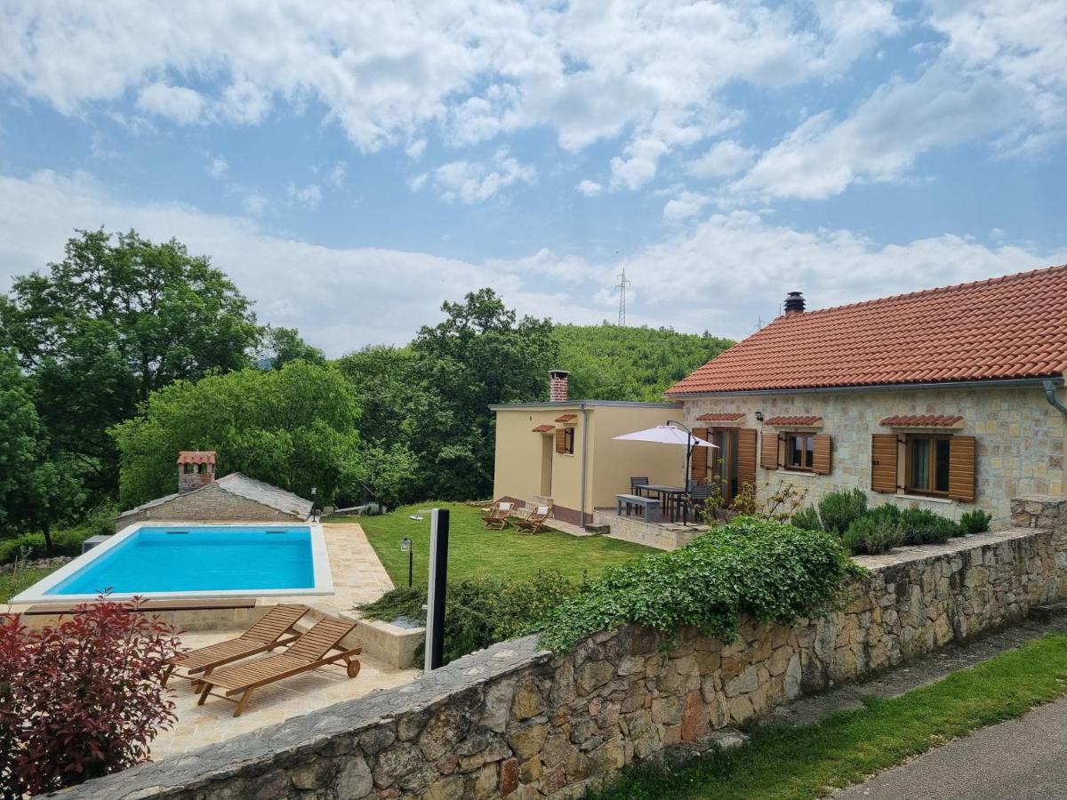 Holiday House Green Dream أوبروفاتش المظهر الخارجي الصورة