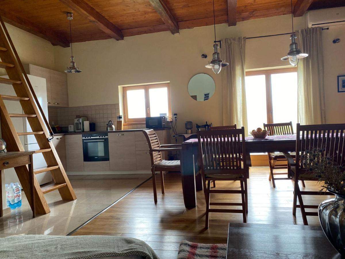 Holiday House Green Dream أوبروفاتش المظهر الخارجي الصورة