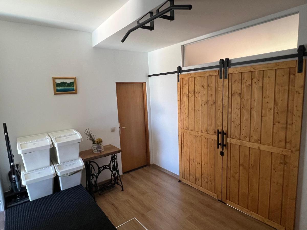 Holiday House Green Dream أوبروفاتش المظهر الخارجي الصورة